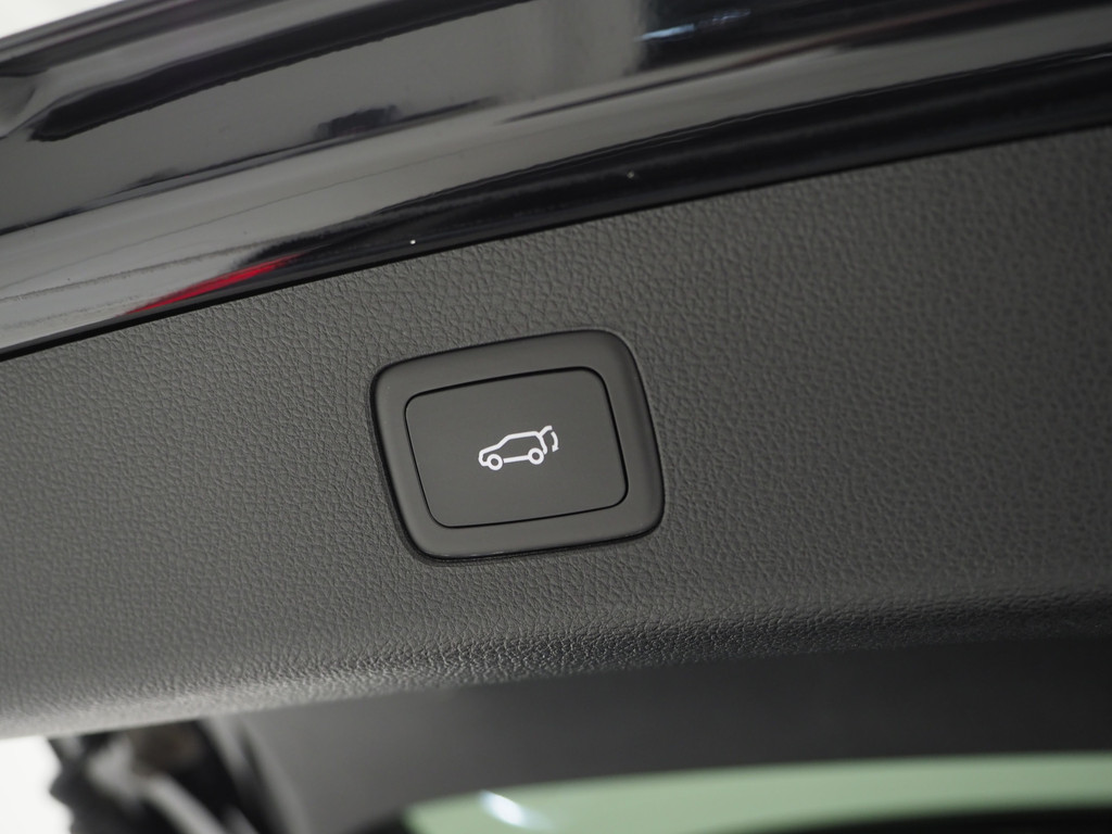 MG EHS 1.5 TGDI Luxury 36