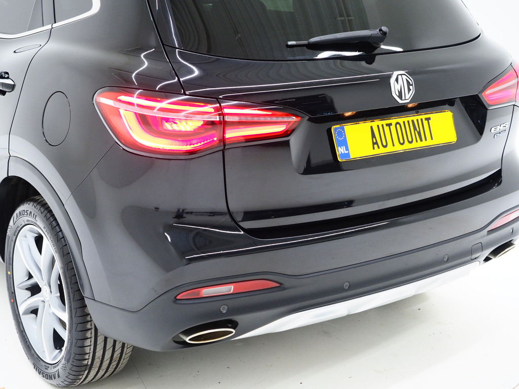 MG EHS 1.5 TGDI Luxury 6