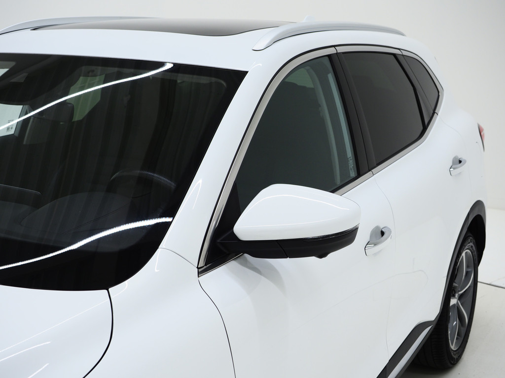 MG EHS 1.5 TGDI Luxury 12