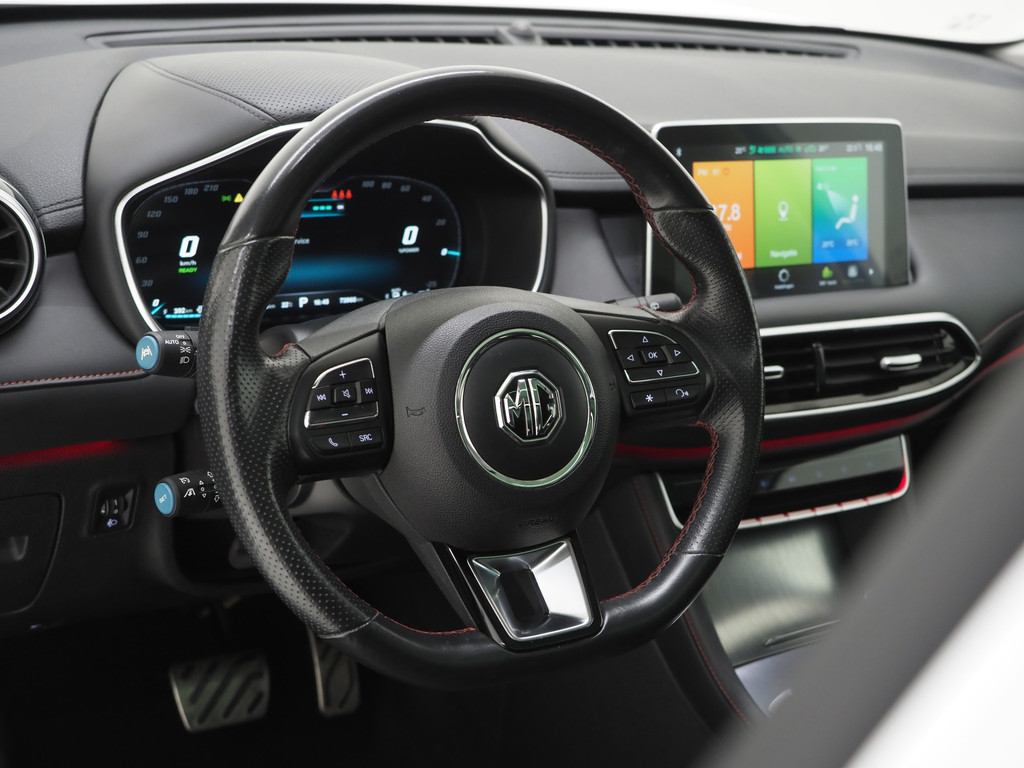 MG EHS 1.5 TGDI Luxury 17