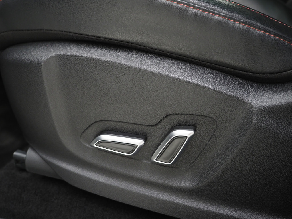 MG EHS 1.5 TGDI Luxury 59