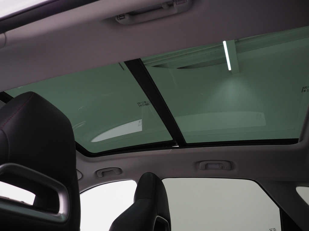 MG EHS 1.5 TGDI Luxury 75