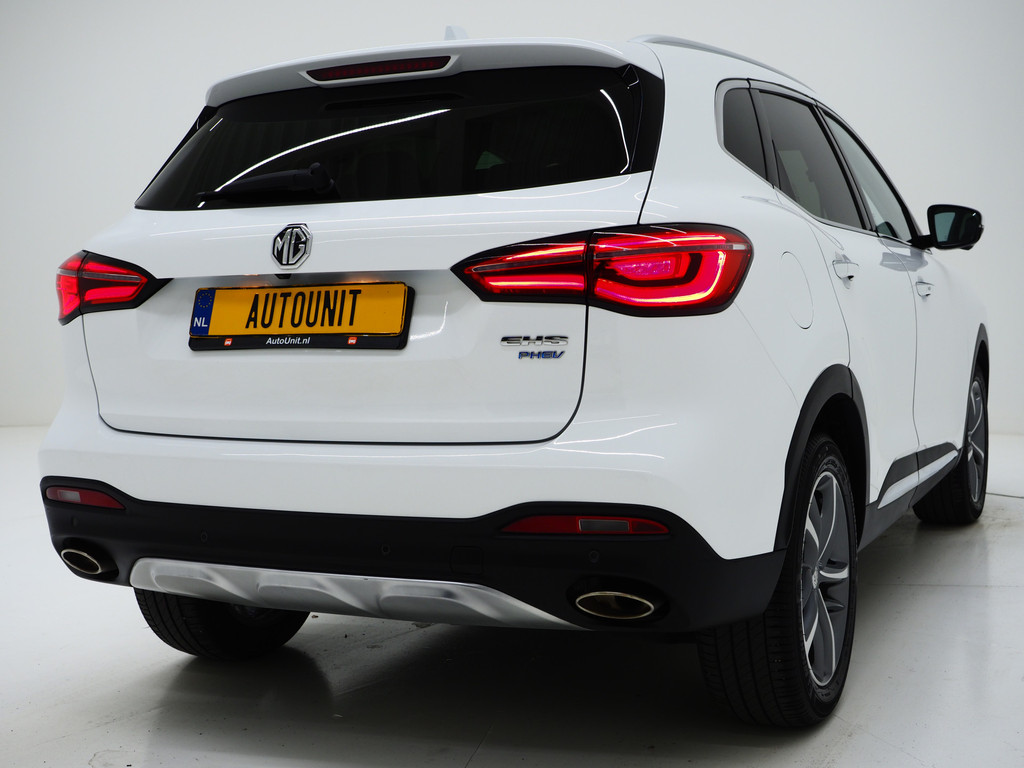 MG EHS 1.5 TGDI Luxury 8