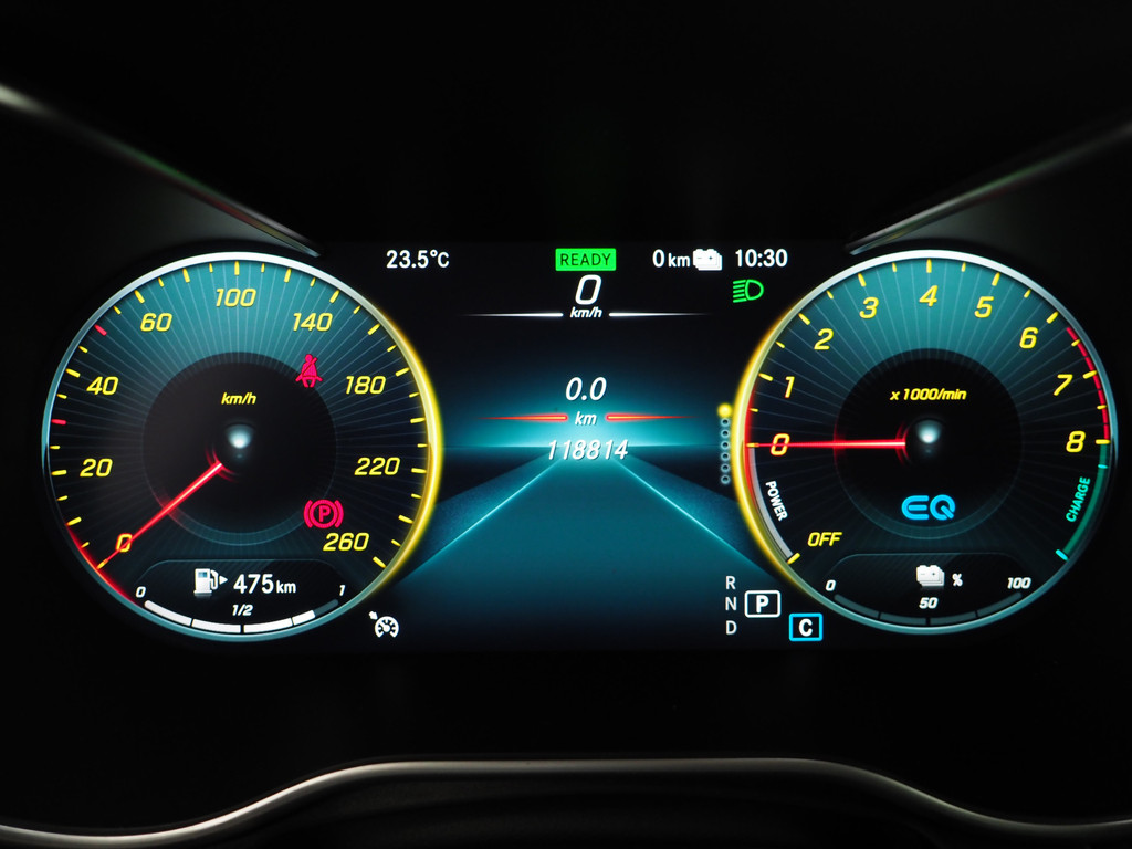 Mercedes-Benz GLC 300e 4MATIC 60