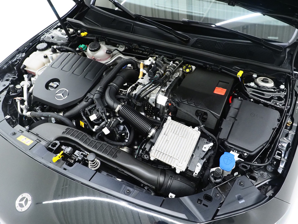 Mercedes-Benz A-Klasse 250 e Panamericana 6