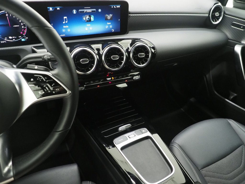 Mercedes-Benz A-Klasse 250 e Panamericana 64