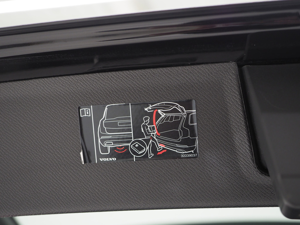 Volvo XC90 2.0 T8 Recharge AWD Ultimate 7P Long Range 43