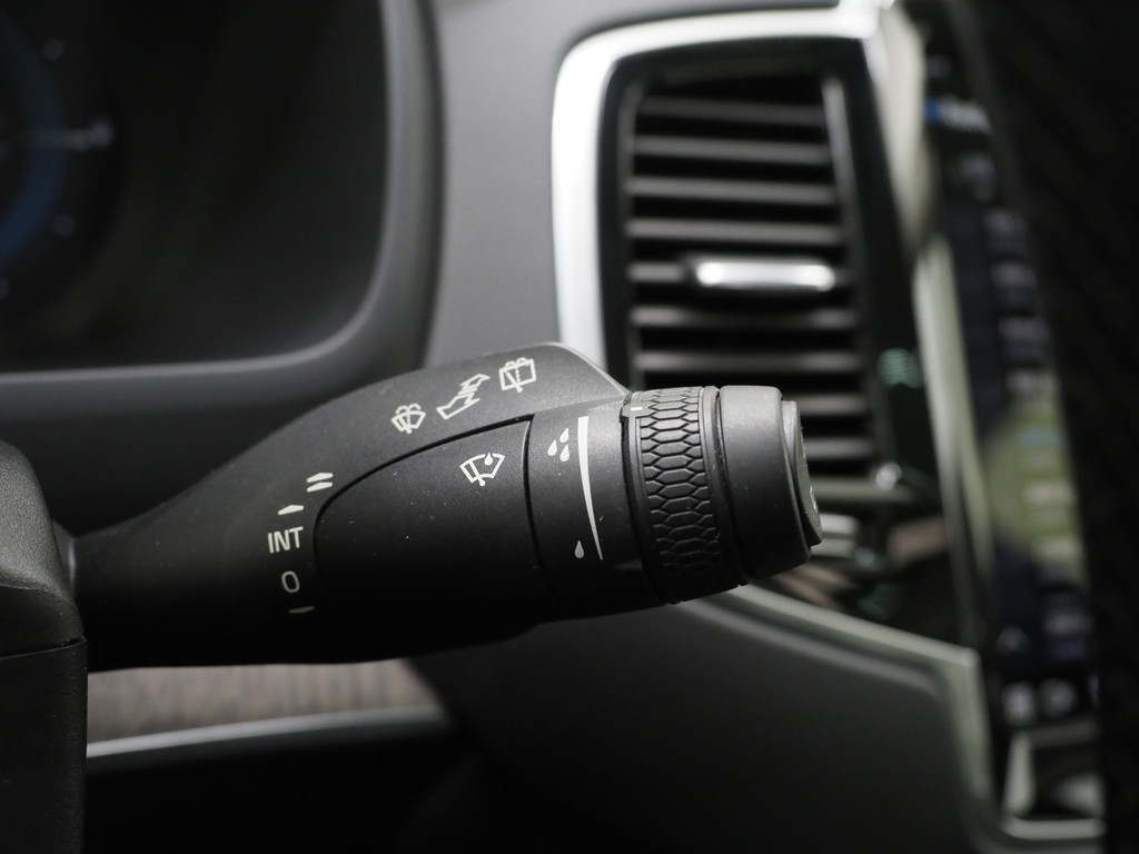 Volvo XC90 2.0 T8 Recharge AWD Ultimate 7P Long Range 68