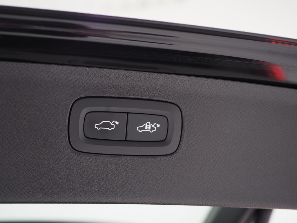 Volvo XC90 2.0 T8 Recharge AWD Ultimate 7P Long Range 86