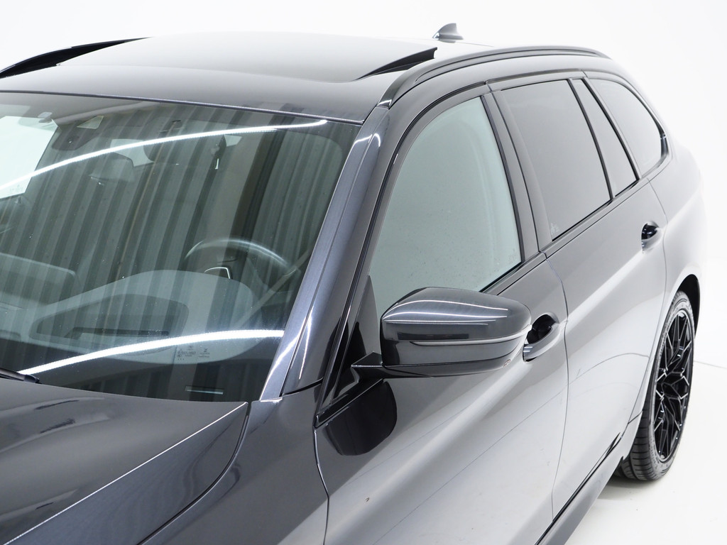 BMW 5 Serie Touring 530e xDrive M Sport Shadow 12