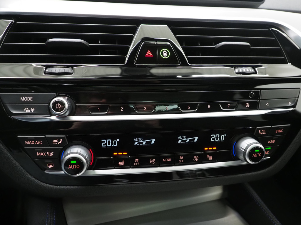 BMW 5 Serie Touring 530e xDrive M Sport Shadow 78