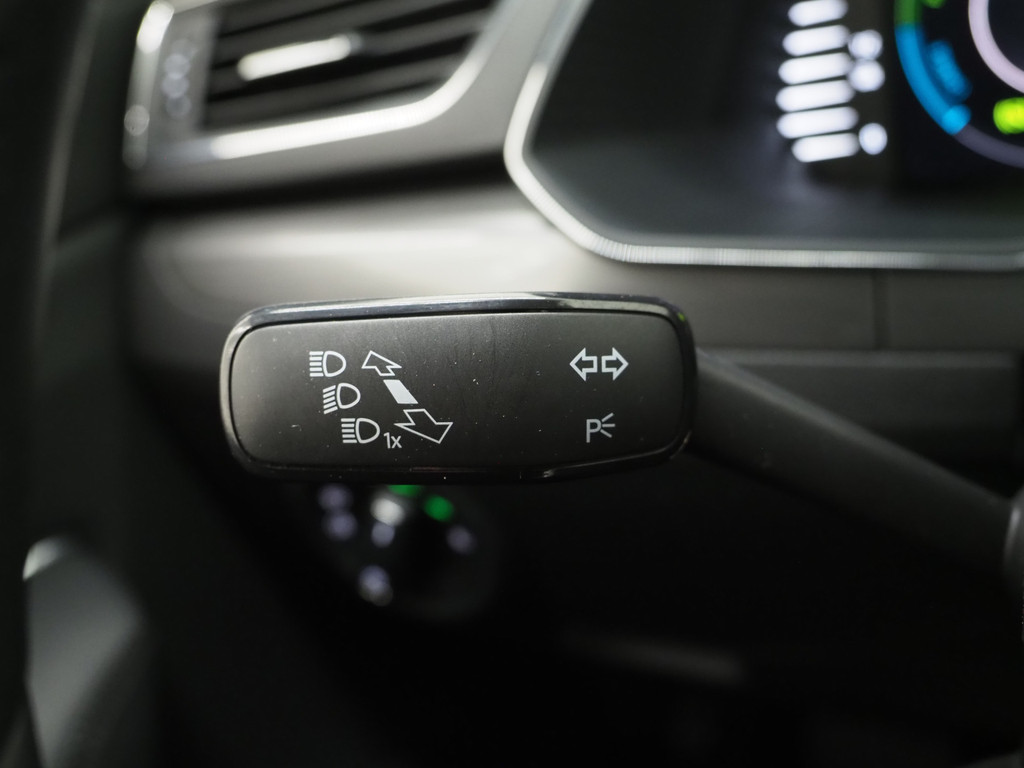 Škoda Superb Combi 1.4 TSI iV 218PK Style 21