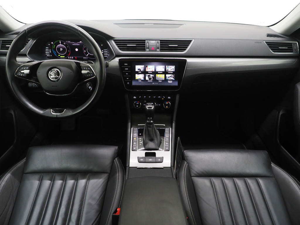 Škoda Superb Combi 1.4 TSI iV 218PK Style 49