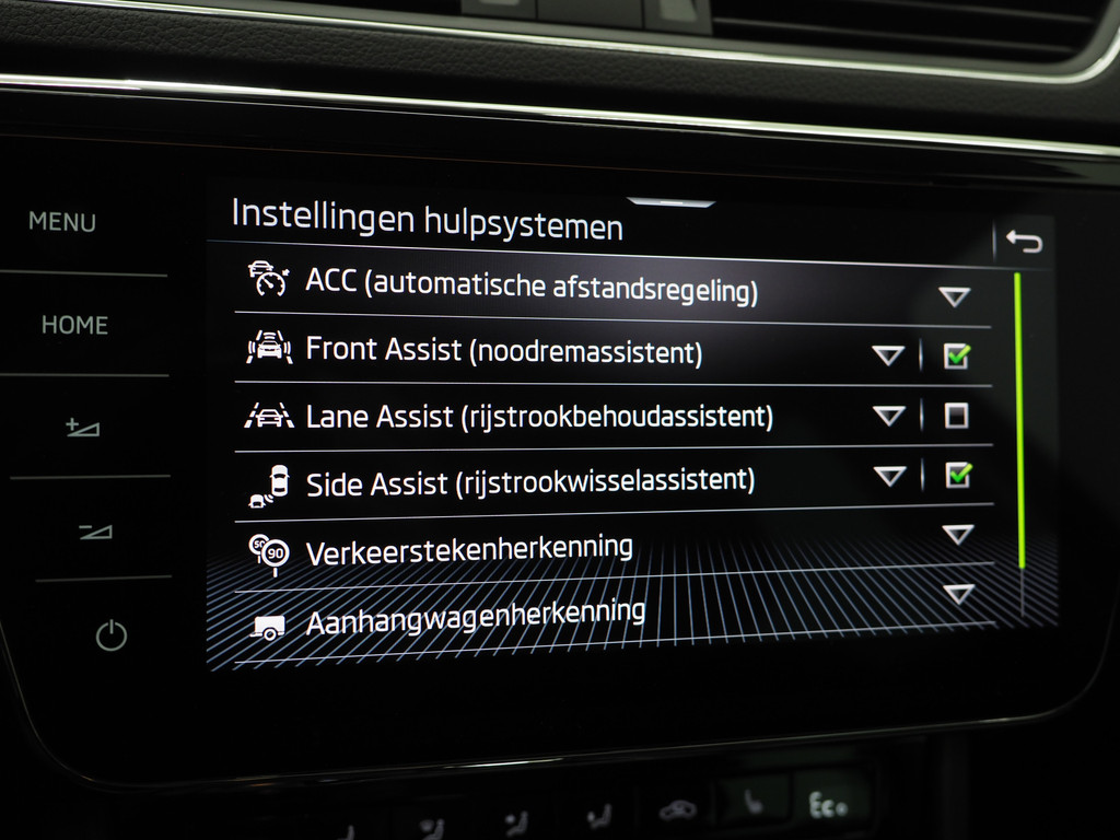 Škoda Superb Combi 1.4 TSI iV 218PK Style 76