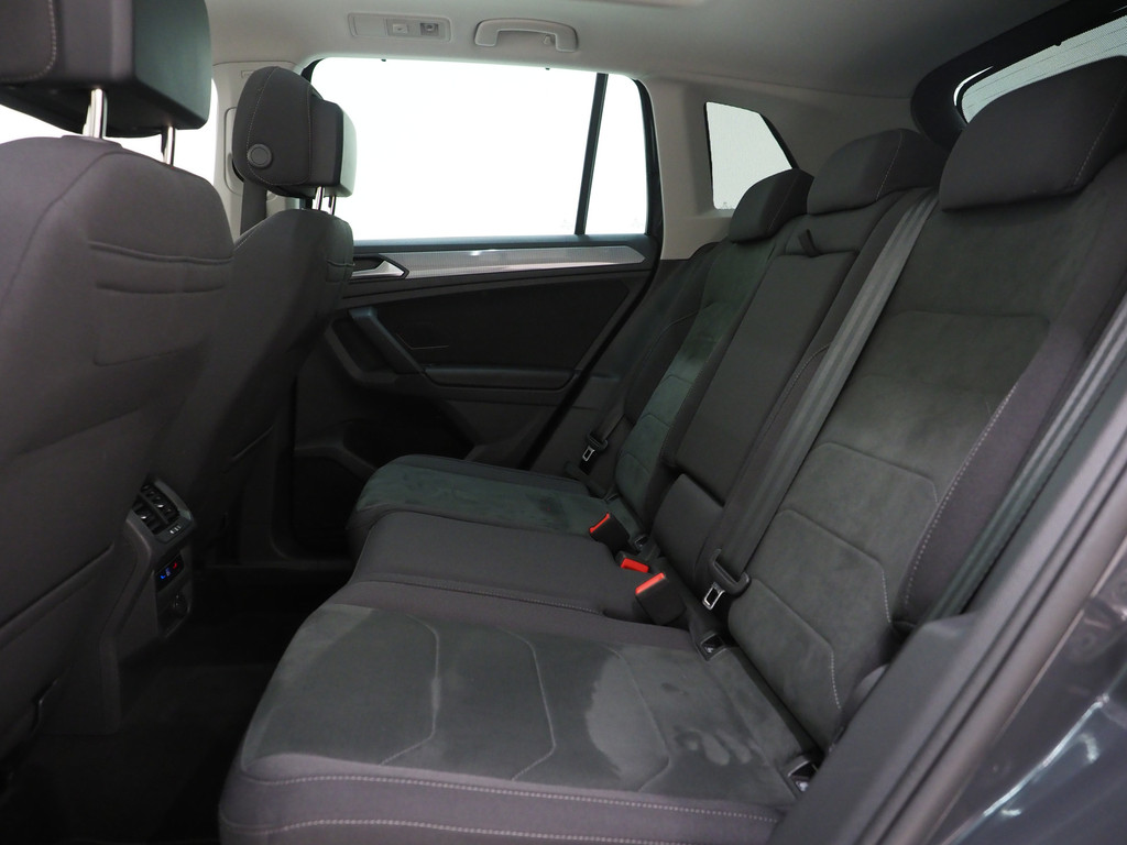 Volkswagen Tiguan 1.4 TSI eHybrid Elegance 76