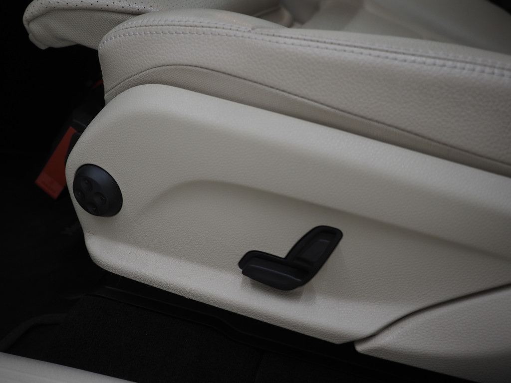 Mercedes-Benz GLC Coupé 300e 4MATIC 18