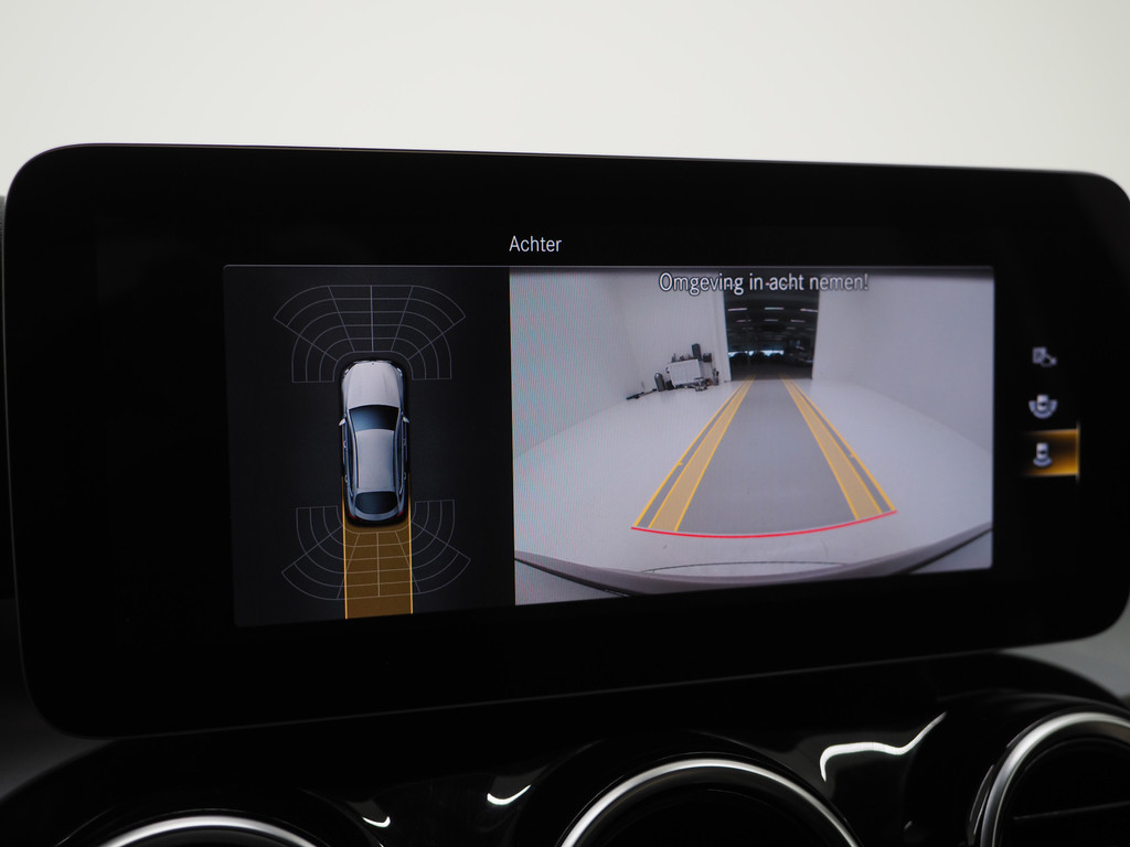 Mercedes-Benz GLC Coupé 300e 4MATIC 28