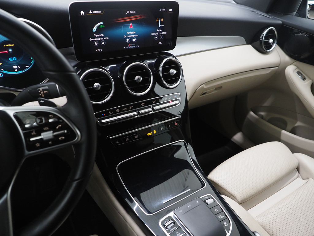 Mercedes-Benz GLC Coupé 300e 4MATIC 31