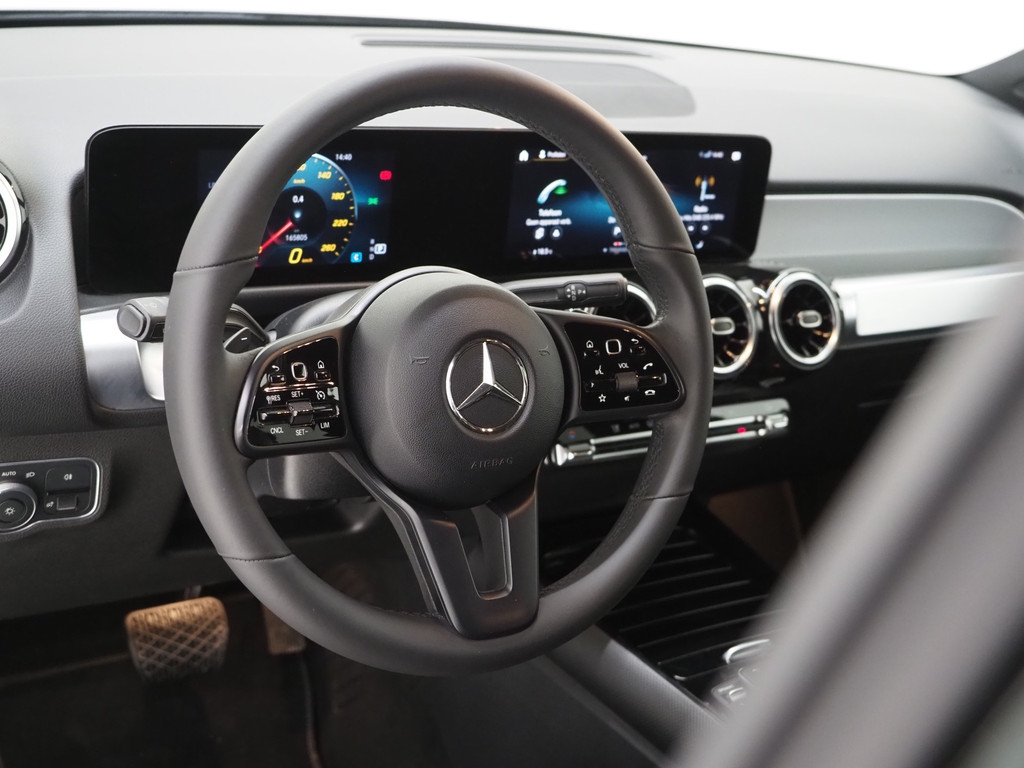 Mercedes-Benz GLB 180 7p. 15