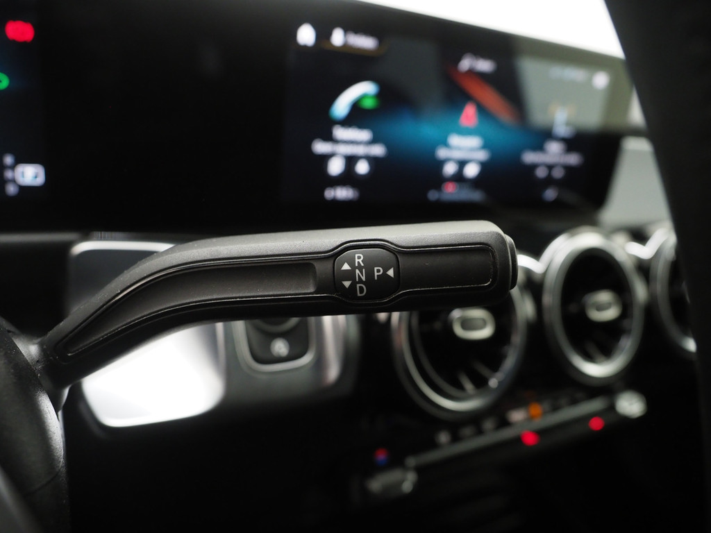 Mercedes-Benz GLB 180 7p. 21