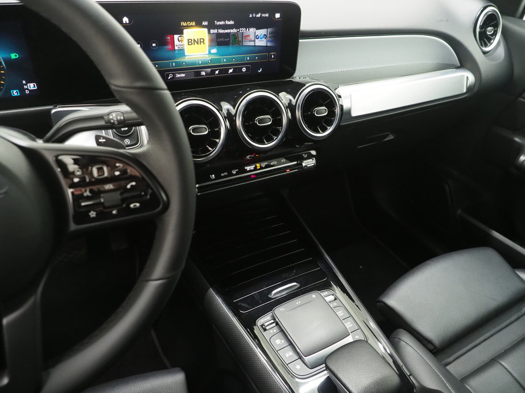 Mercedes-Benz GLB 180 7p. 27