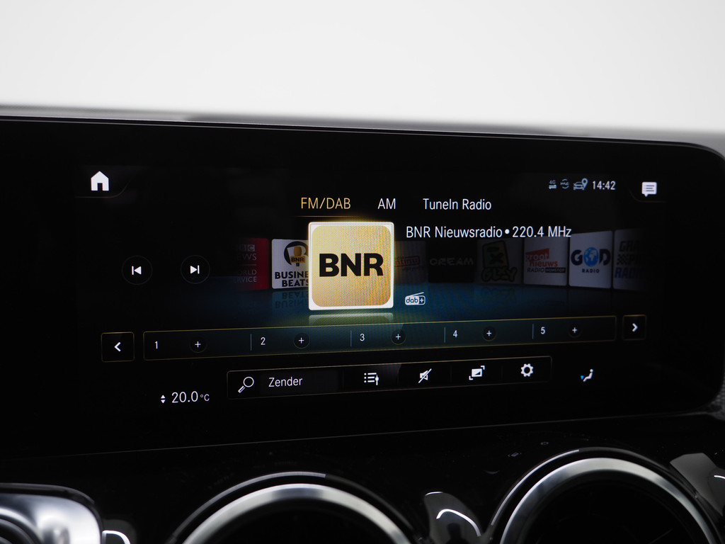 Mercedes-Benz GLB 180 7p. 59