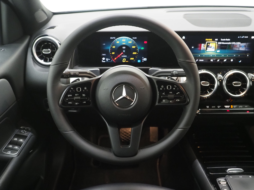 Mercedes-Benz GLB 180 7p. 63