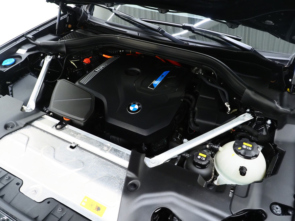 BMW X3 xDrive30e LCI 292PK 40
