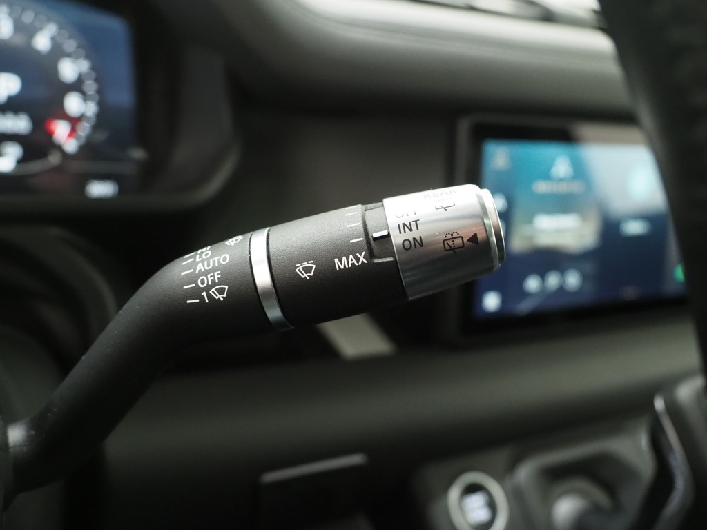 Land Rover Defender 110 2.0 P400e 110 Carpathian 63