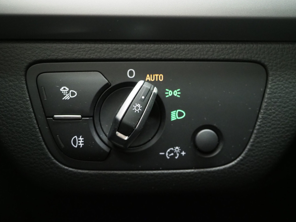 Audi Q5 50 TFSI e quattro 299PK 17