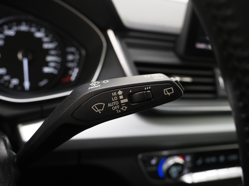 Audi Q5 50 TFSI e quattro 299PK 22