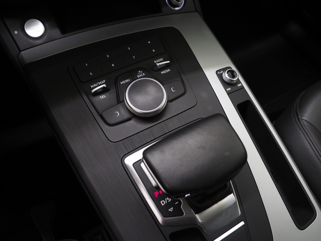 Audi Q5 50 TFSI e quattro 299PK 66