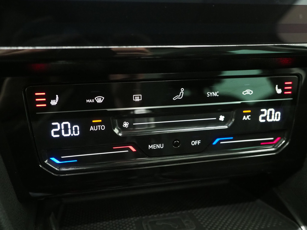 Volkswagen Passat Variant 1.4 TSI PHEV GTE R-Line 32