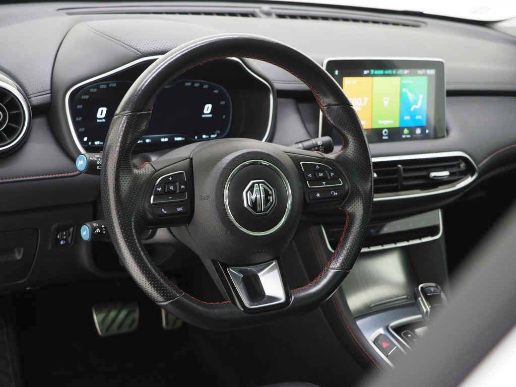 MG EHS 1.5 TGDI Luxury 17