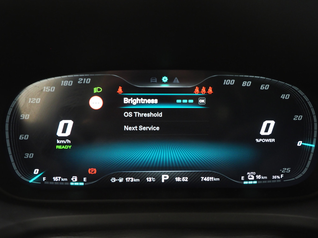 MG EHS 1.5 TGDI Luxury 26