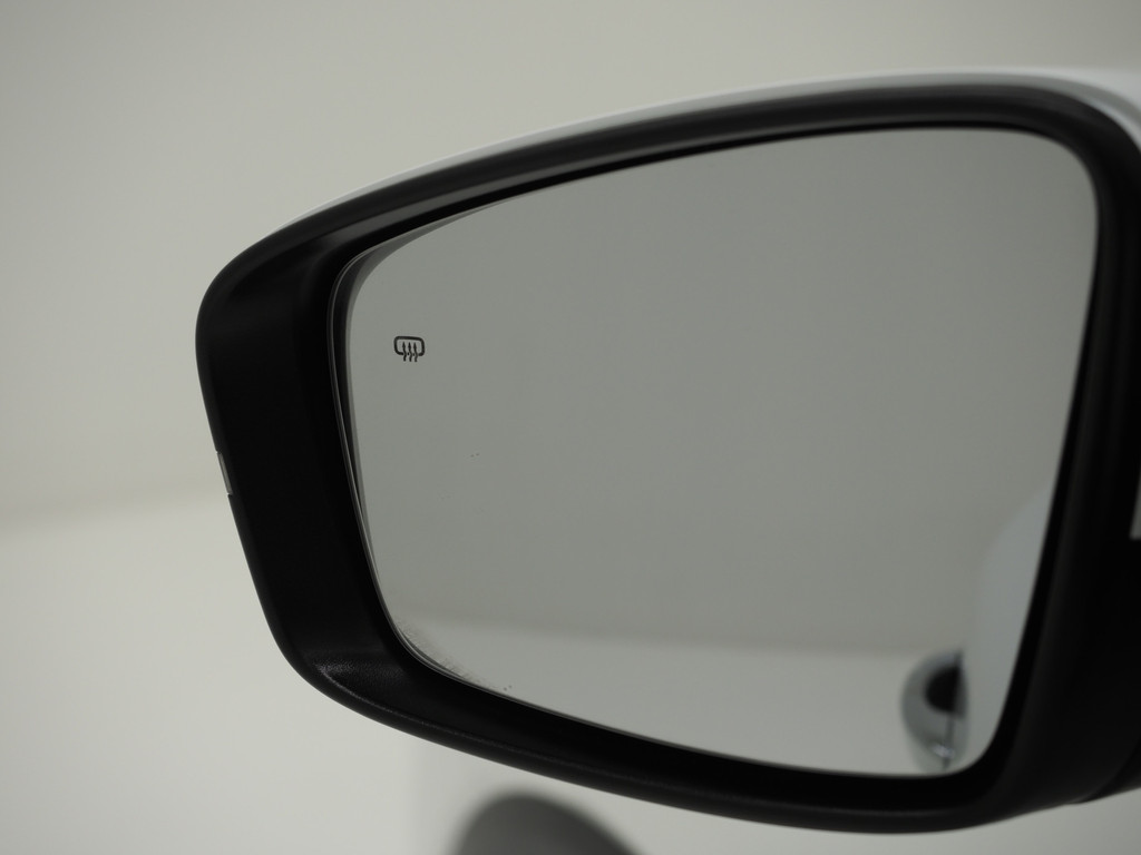 MG EHS 1.5 TGDI Luxury 55