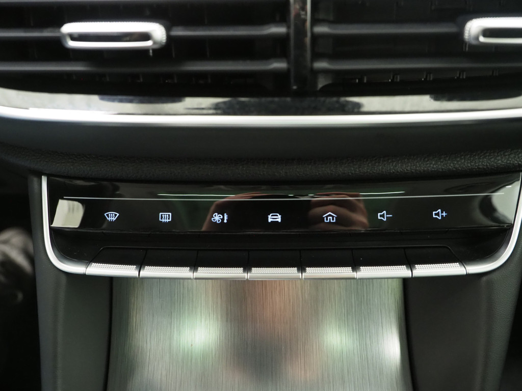 MG EHS 1.5 TGDI Luxury 72