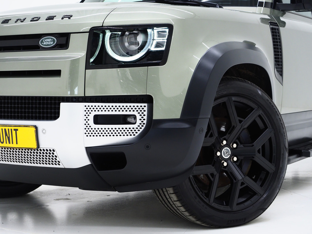Land Rover Defender 110 2.0 P400e Urban 48