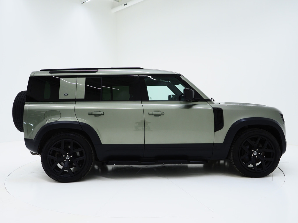 Land Rover Defender 110 2.0 P400e Urban 52