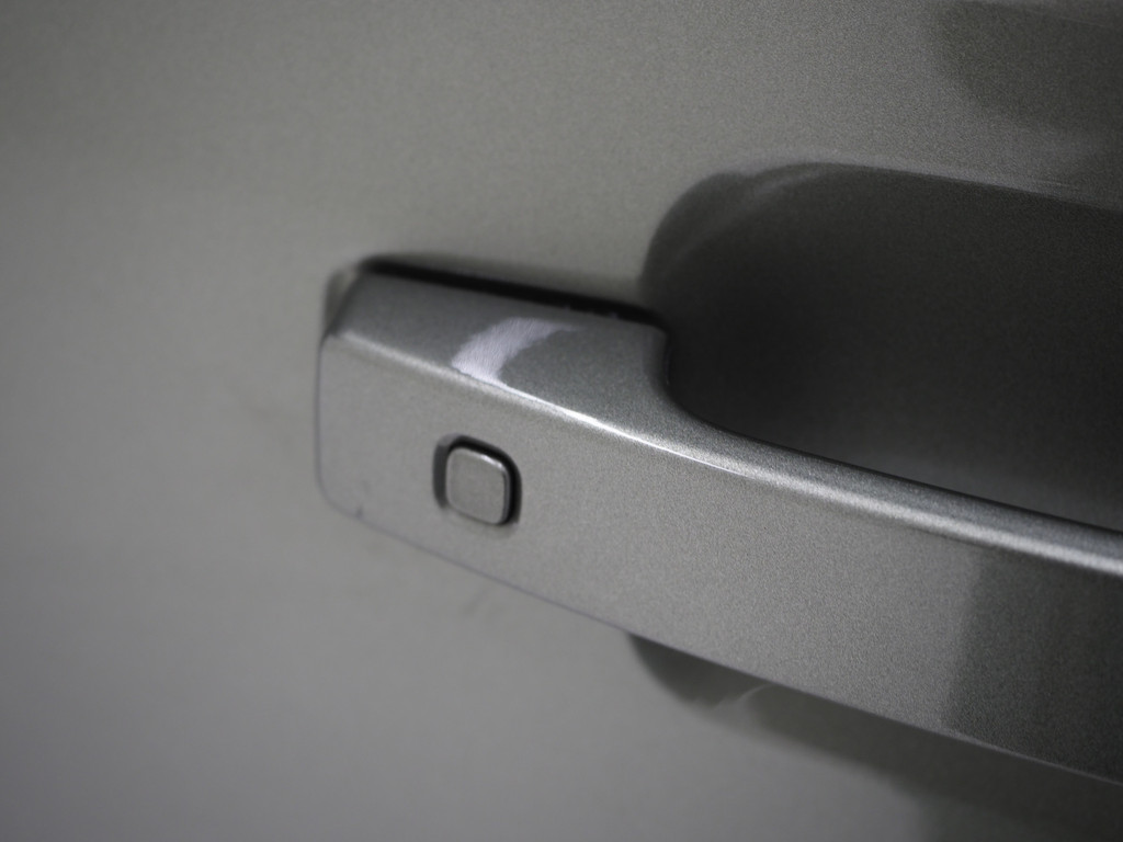 Land Rover Defender 110 2.0 P400e Urban 58