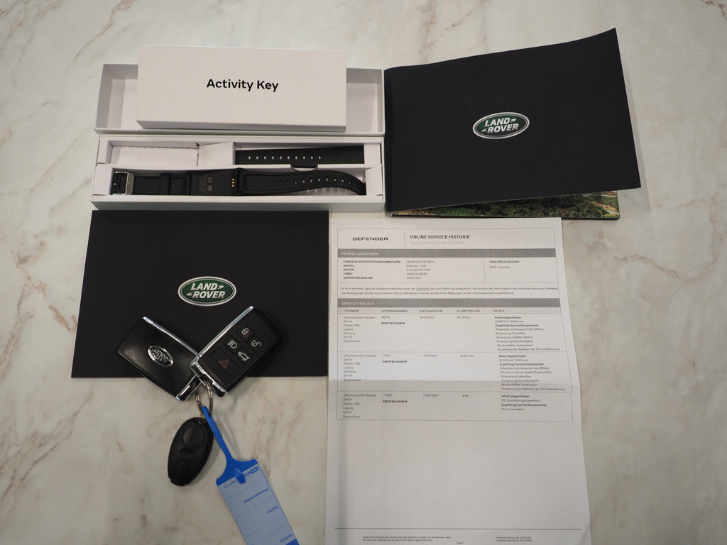 Land Rover Defender 110 2.0 P400e Urban 7