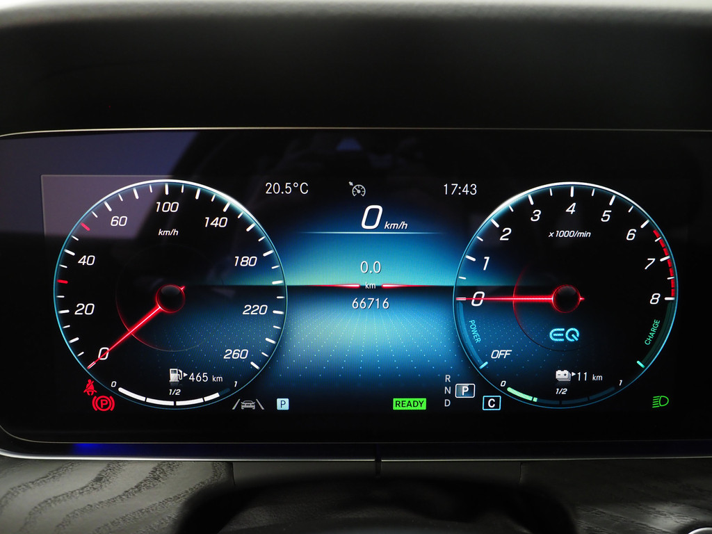 Mercedes-Benz E-Klasse Estate 300 e AMG Line 25