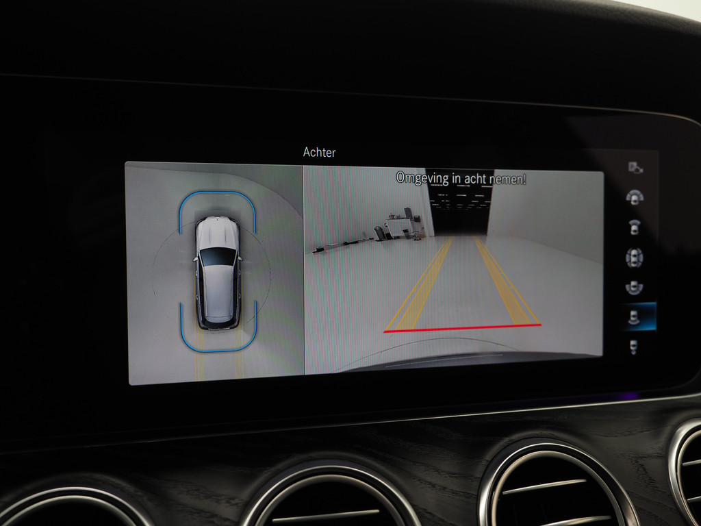 Mercedes-Benz E-Klasse Estate 300 e AMG Line 30