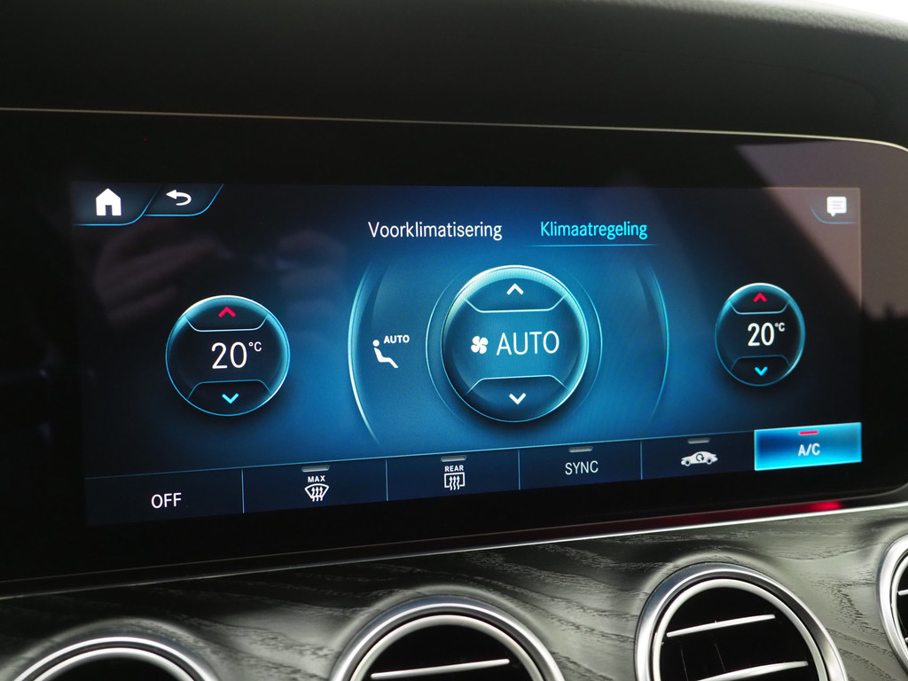 Mercedes-Benz E-Klasse Estate 300 e AMG Line 31