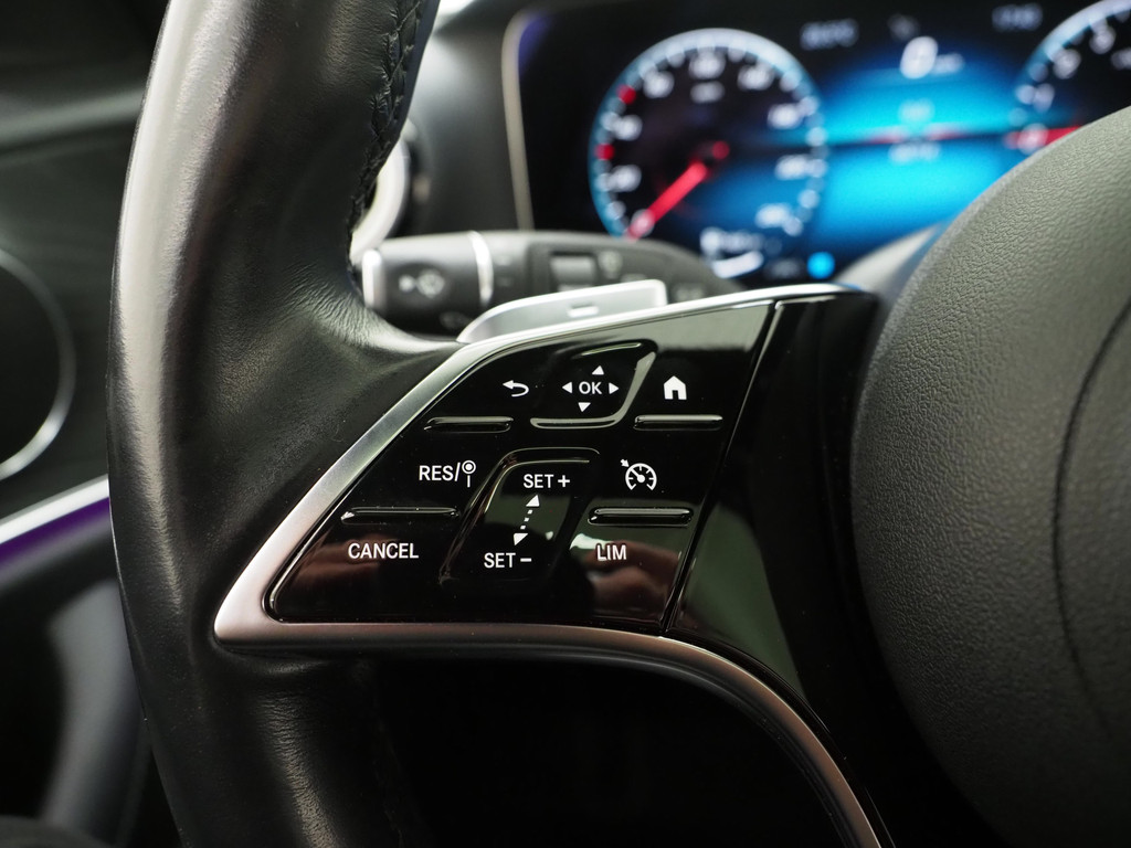 Mercedes-Benz E-Klasse Estate 300 e AMG Line 64