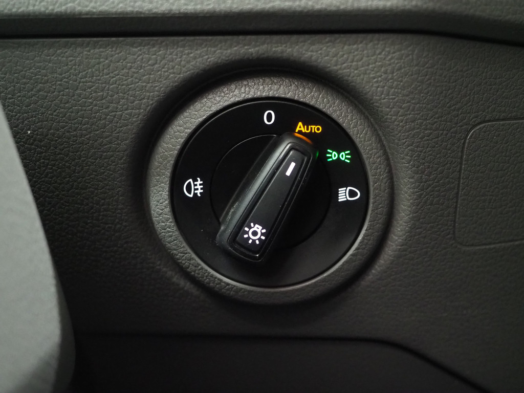 Volkswagen Crafter 35 2.0 TDI L4H3 17