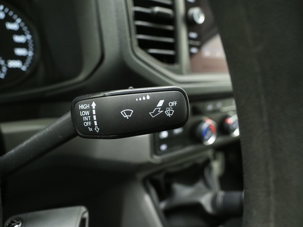 Volkswagen Crafter 35 2.0 TDI L4H3 55