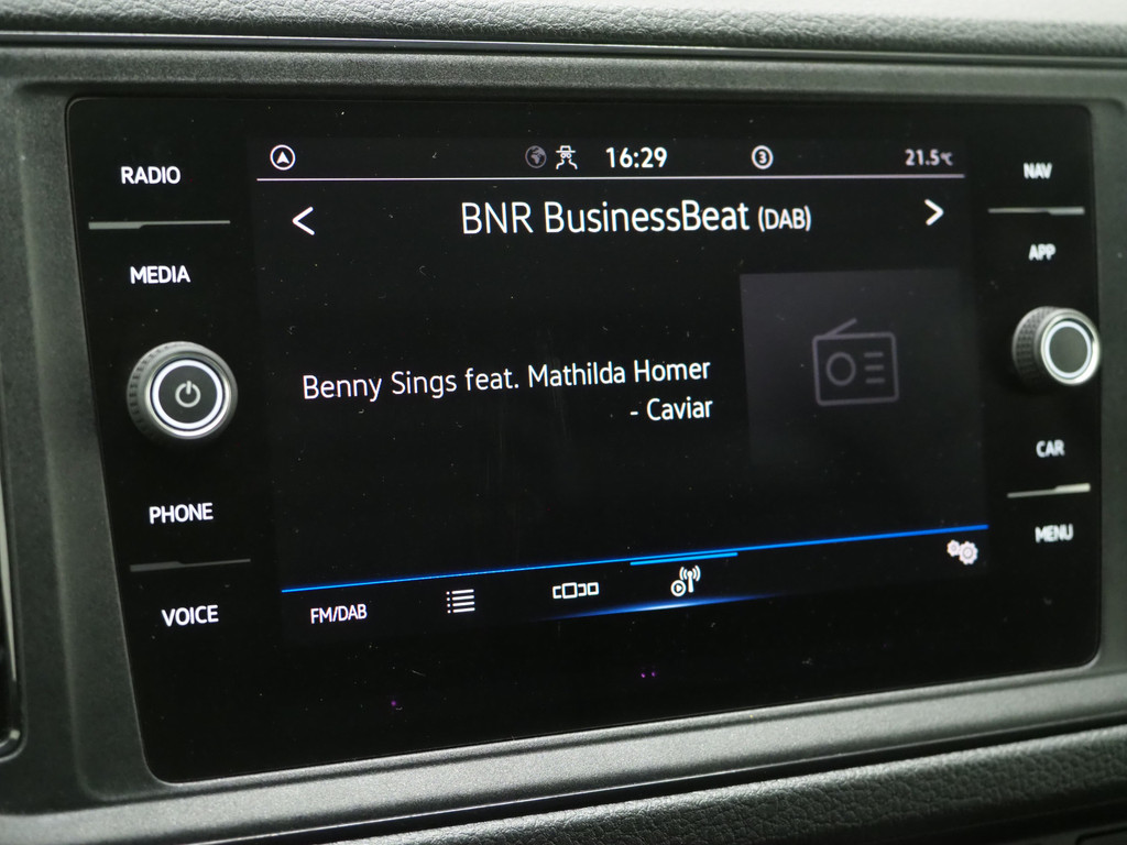 Volkswagen Crafter 35 2.0 TDI L4H3 57