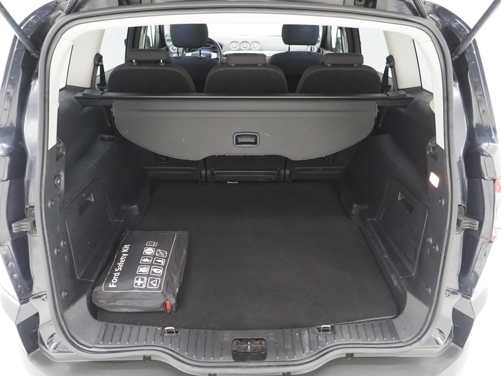 Ford S-Max 2.0 Titanium 33