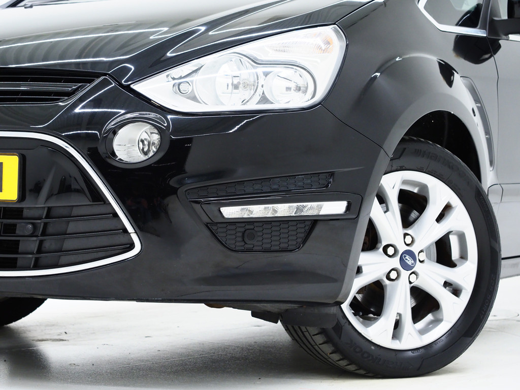 Ford S-Max 2.0 Titanium 40